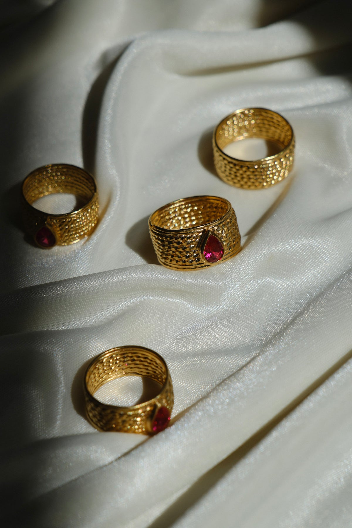 Puabi Ring